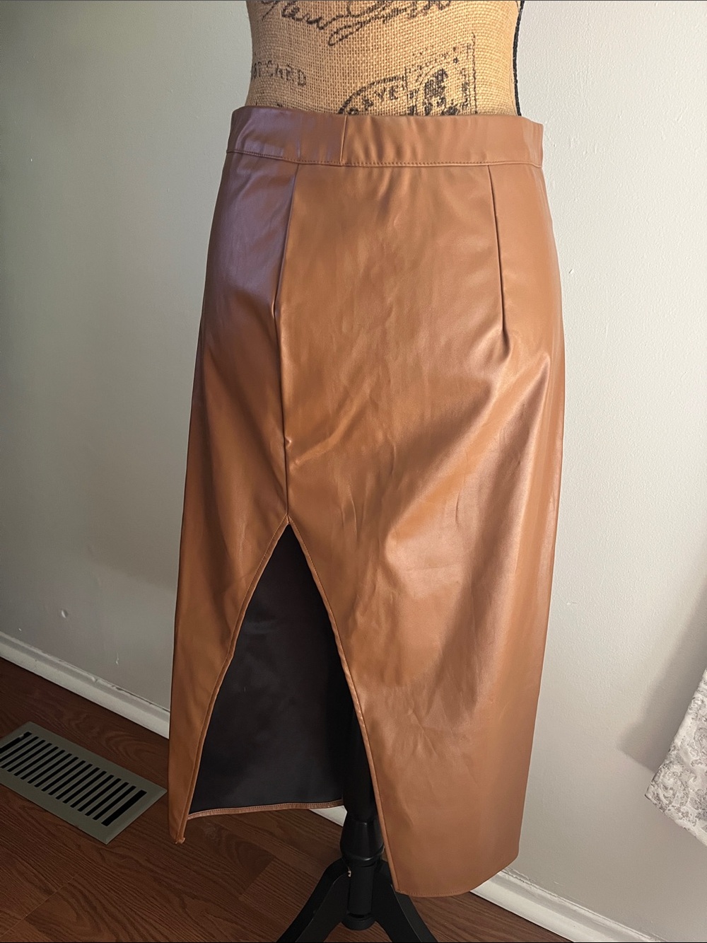 SHEIN Cognac Faux Leather Midi Skirt with Front Center Slit